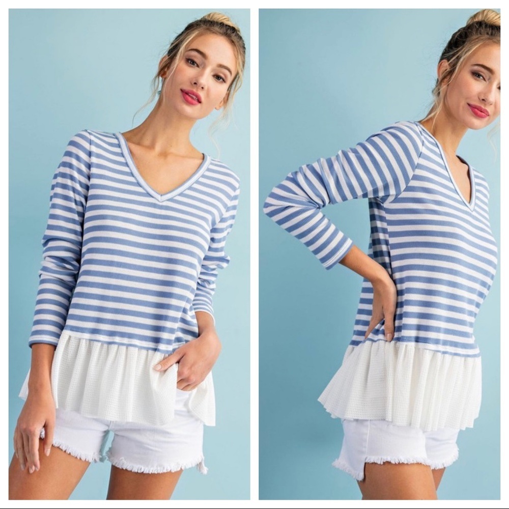 🛍NEW! Long Sleeve Ruffle Trim Top!